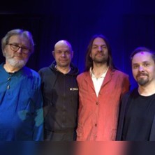 Pepa P&auml;ivinen & Peacepipe