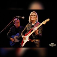 Eeva &Auml;&auml;rel&auml; & Harri Louhensuo