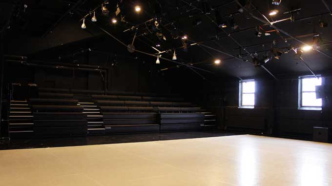 Katsomo, Aurinkobaletti