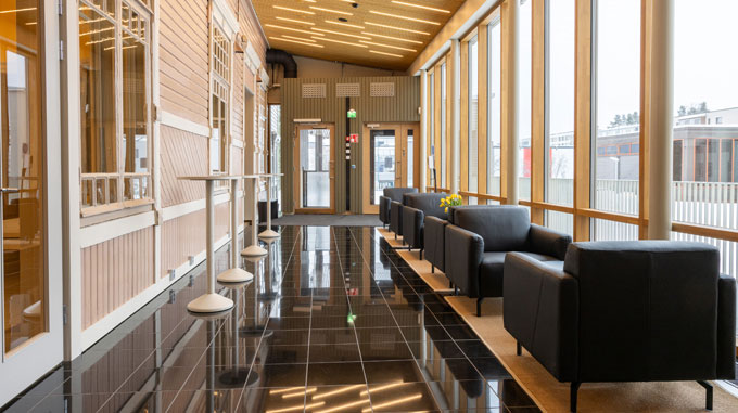 Kajaanin kaupunginteatteri veranda