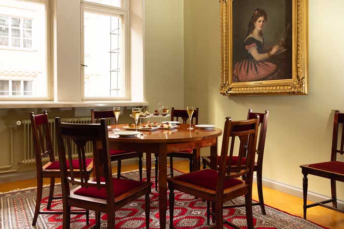 Presidentin l&auml;mpi&ouml;