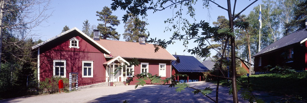 Teatteri Hevosenkenk&auml;